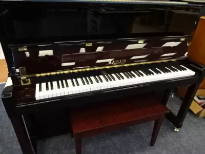 پیانو آکوستیک هایلون h1 p